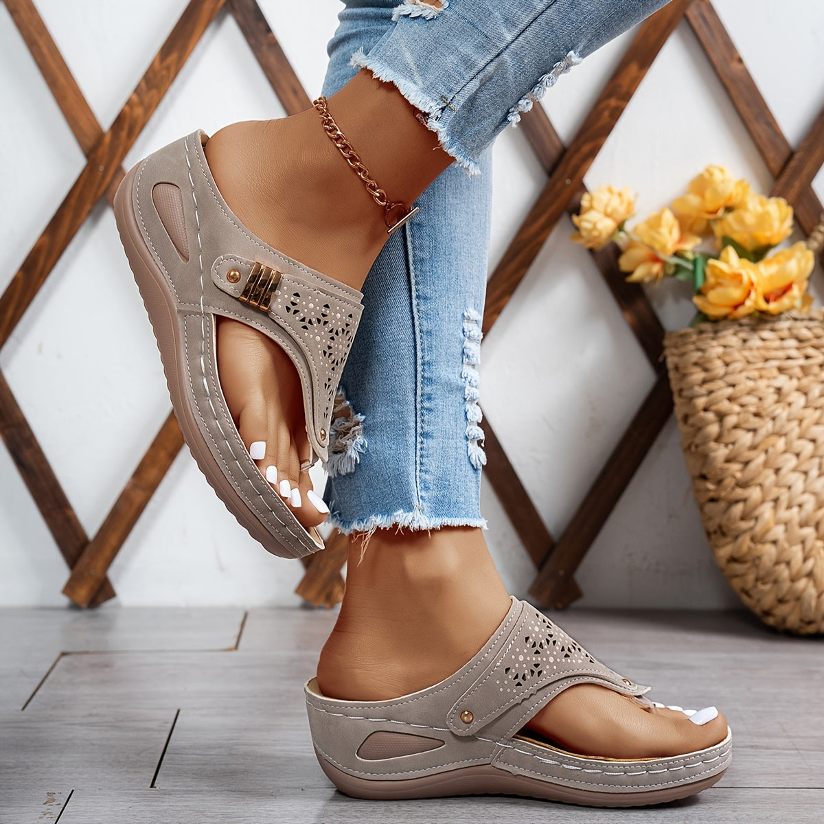 Aurora | Mid-Heel Arch Support Wedges