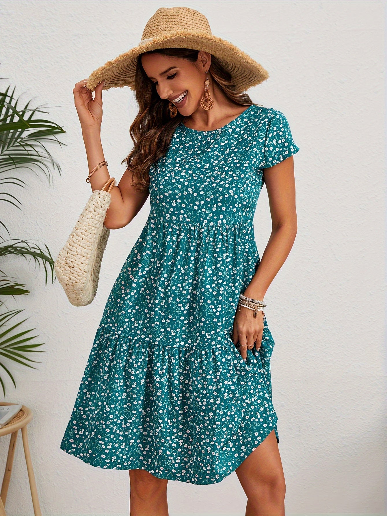 Celeste – Flowing Floral Dress