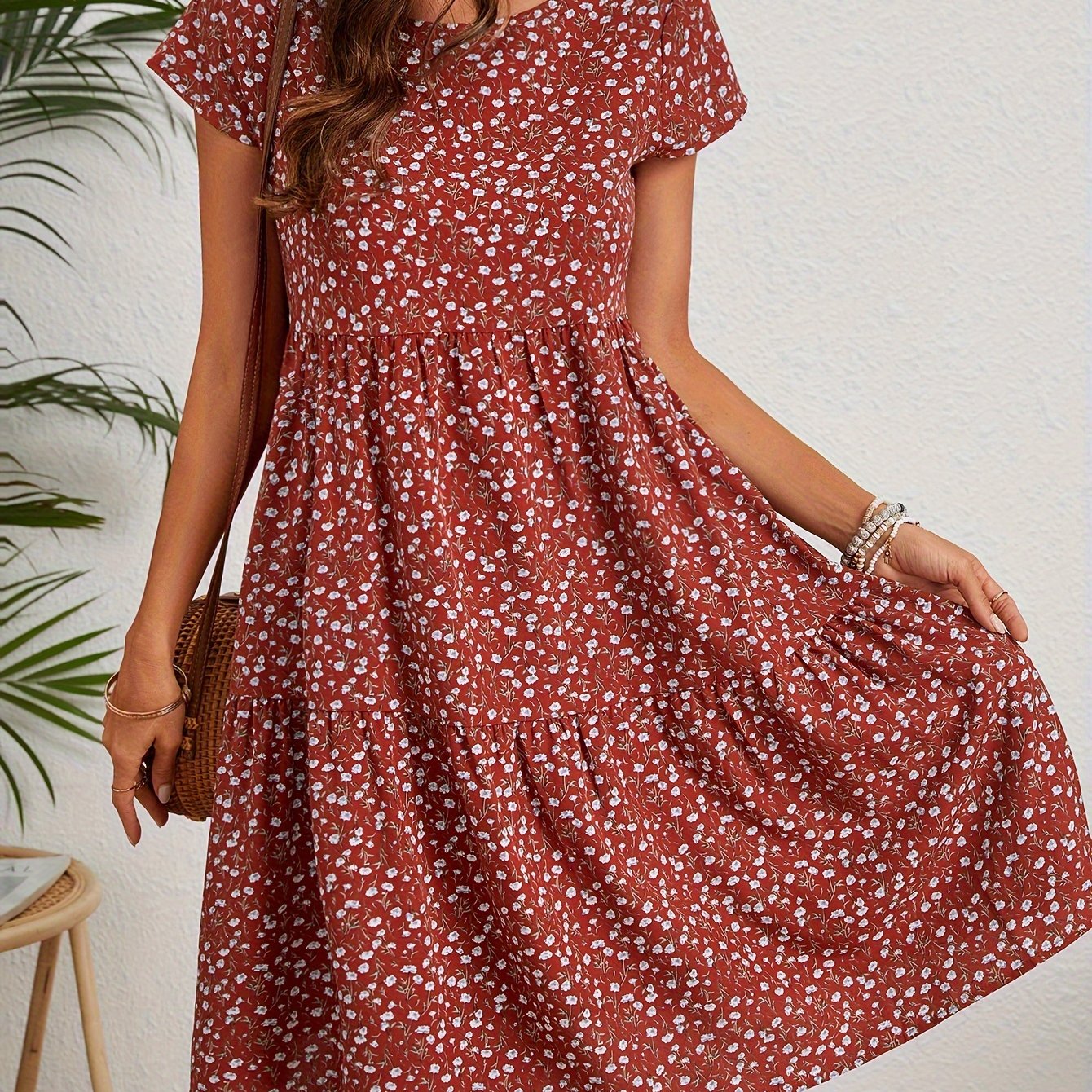 Celeste – Flowing Floral Dress